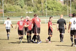 Thomas Minhard: SCEFL Photos - Rochester United v Tooting Bec